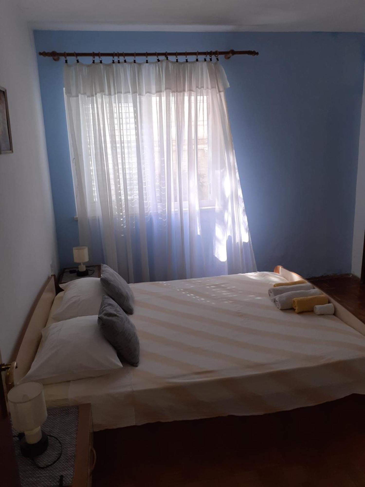Vita Apartments Zrnovo Bagian luar foto